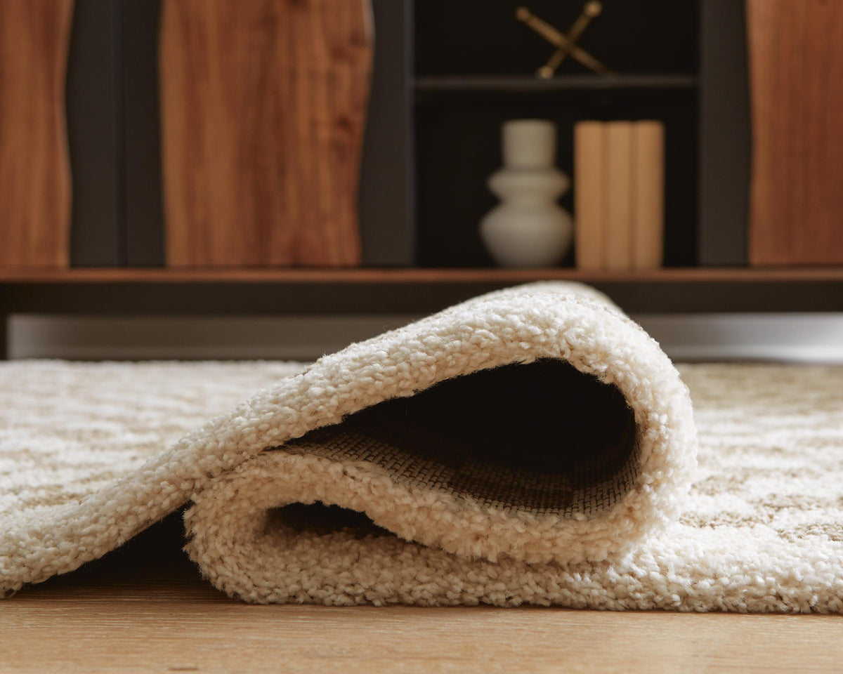 Karamen Medium Rug in Taupe/Ivory, detail view
