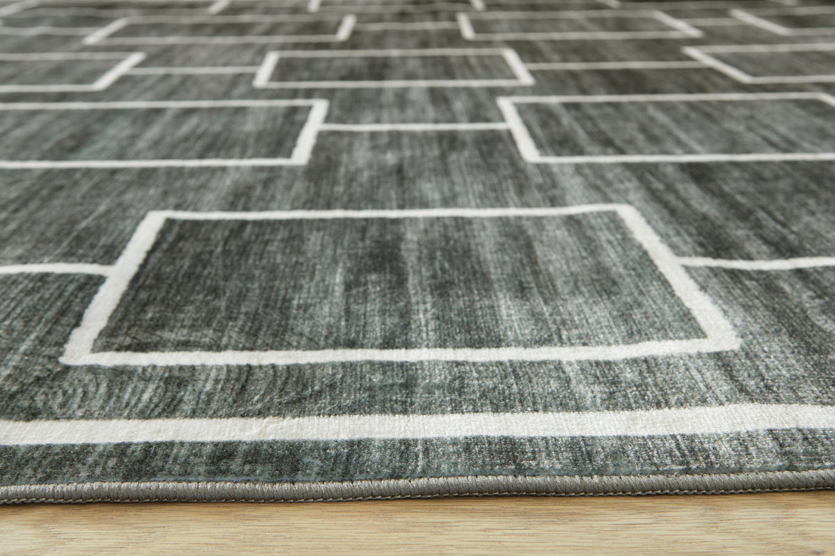 Elderland Washable 5' x 7' Area Rug in Black/Gray, detail view