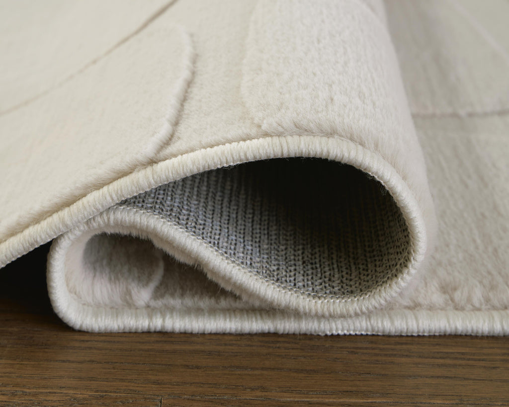 Malvinsboro Washable 5' x 7' Area Rug in Sandstone, detail view