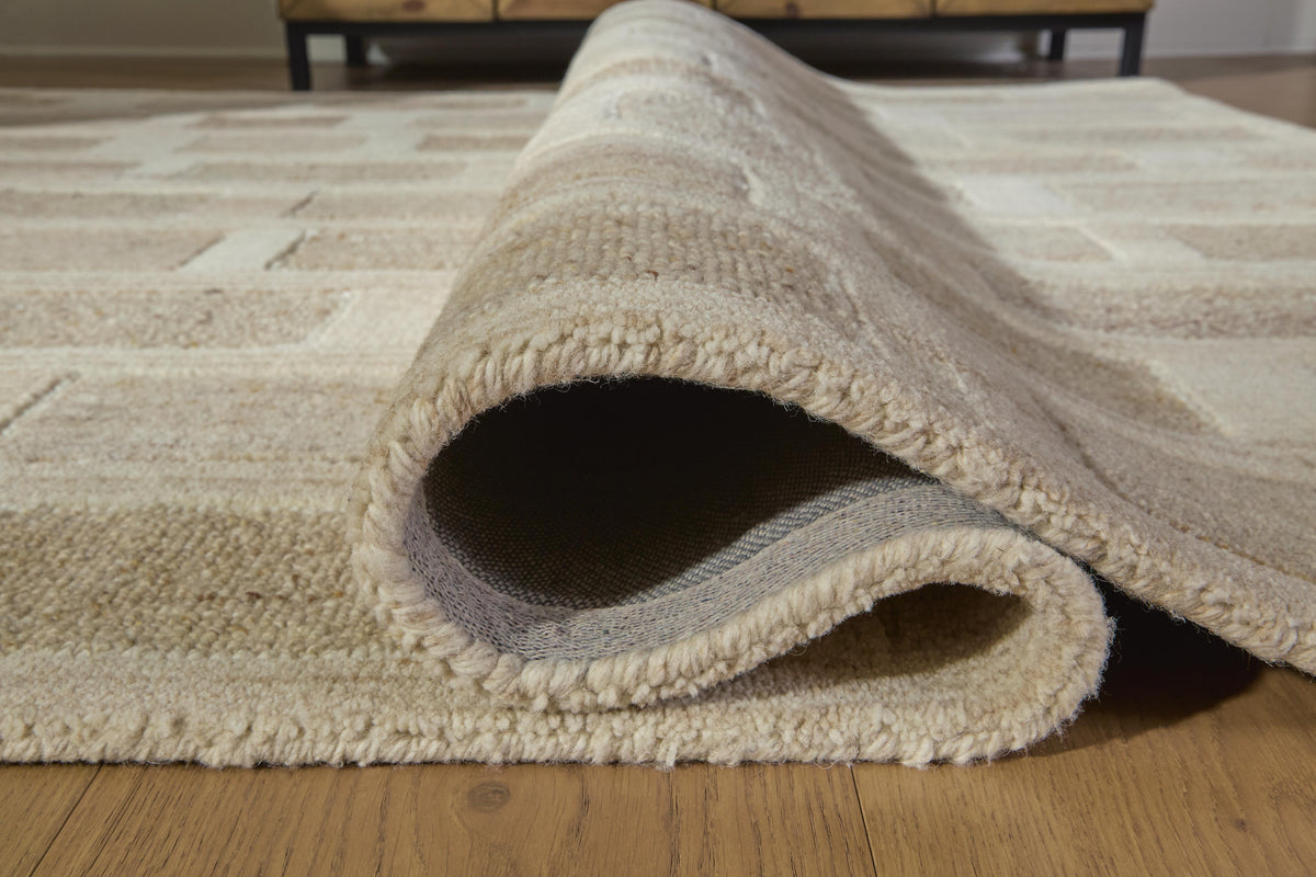 Lisgrove 5' x 7' Area Rug in Tan/Brown/White, detail view