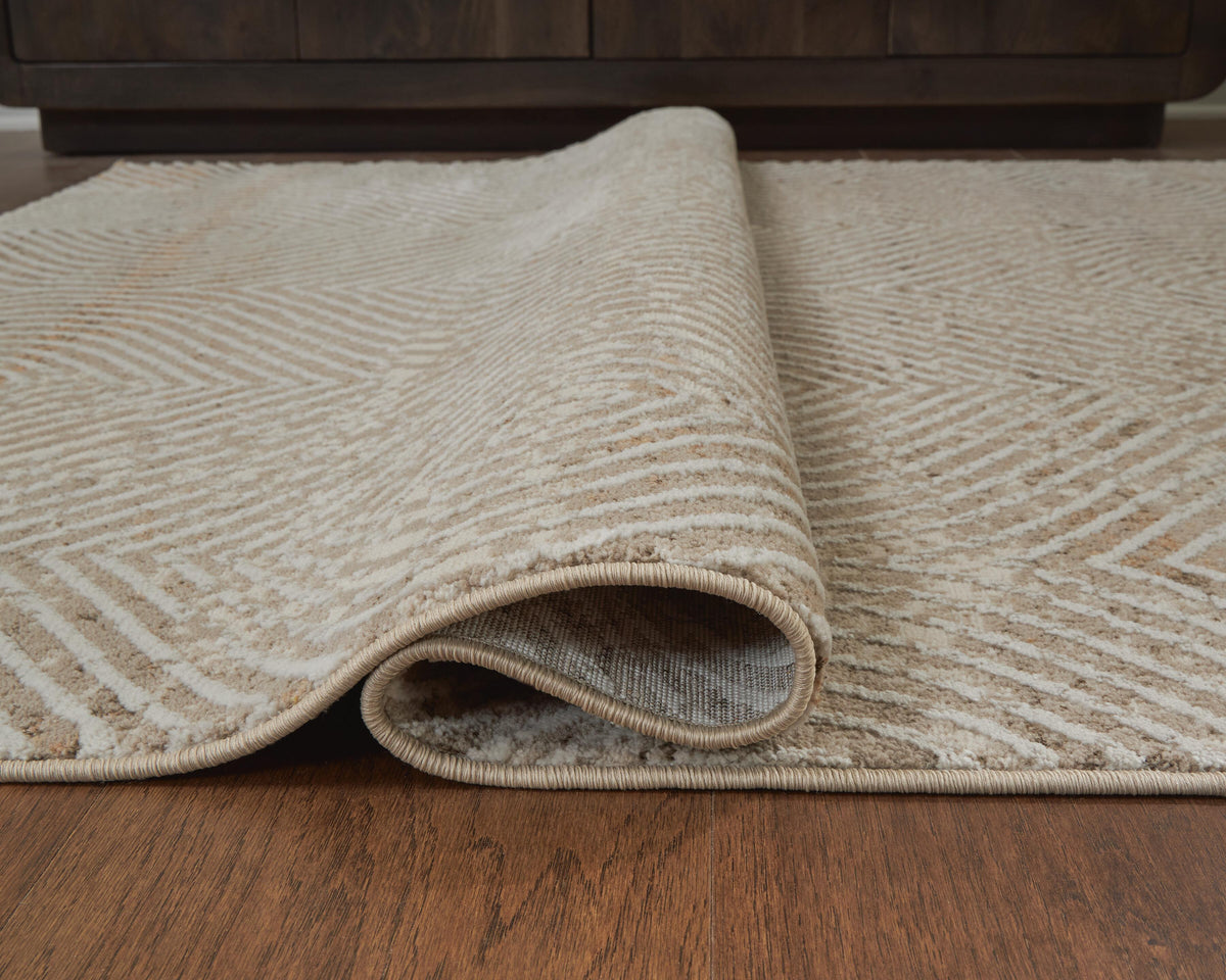 Bachus 5'3" x 7' Area Rug in Multi, detail view