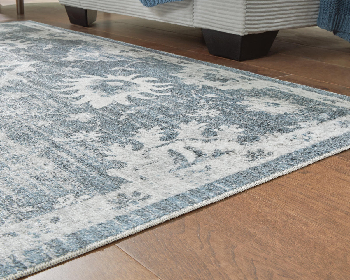Avanworths Washable 5'3" x 7' Area Rug in Blue/Gray/Ivory, detail view