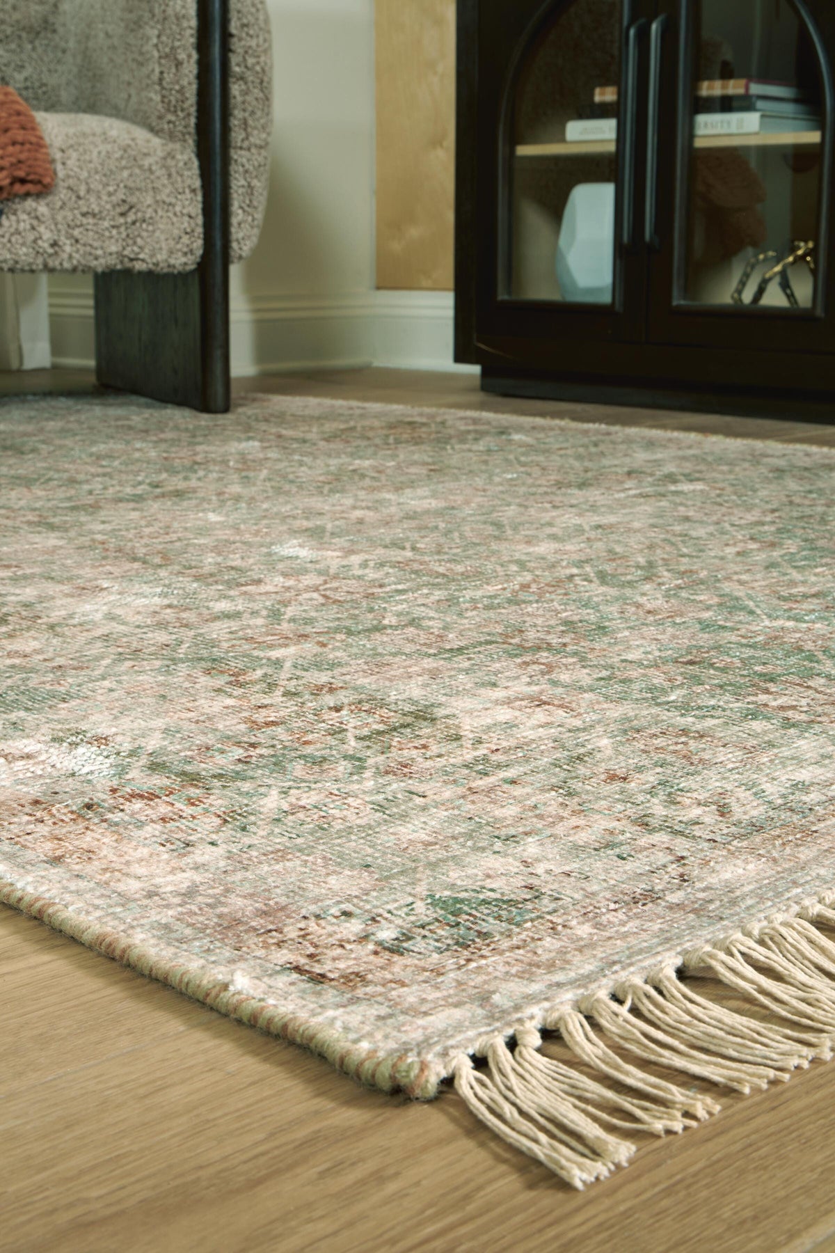 Rossbury Medium Rug in Multi, detail view