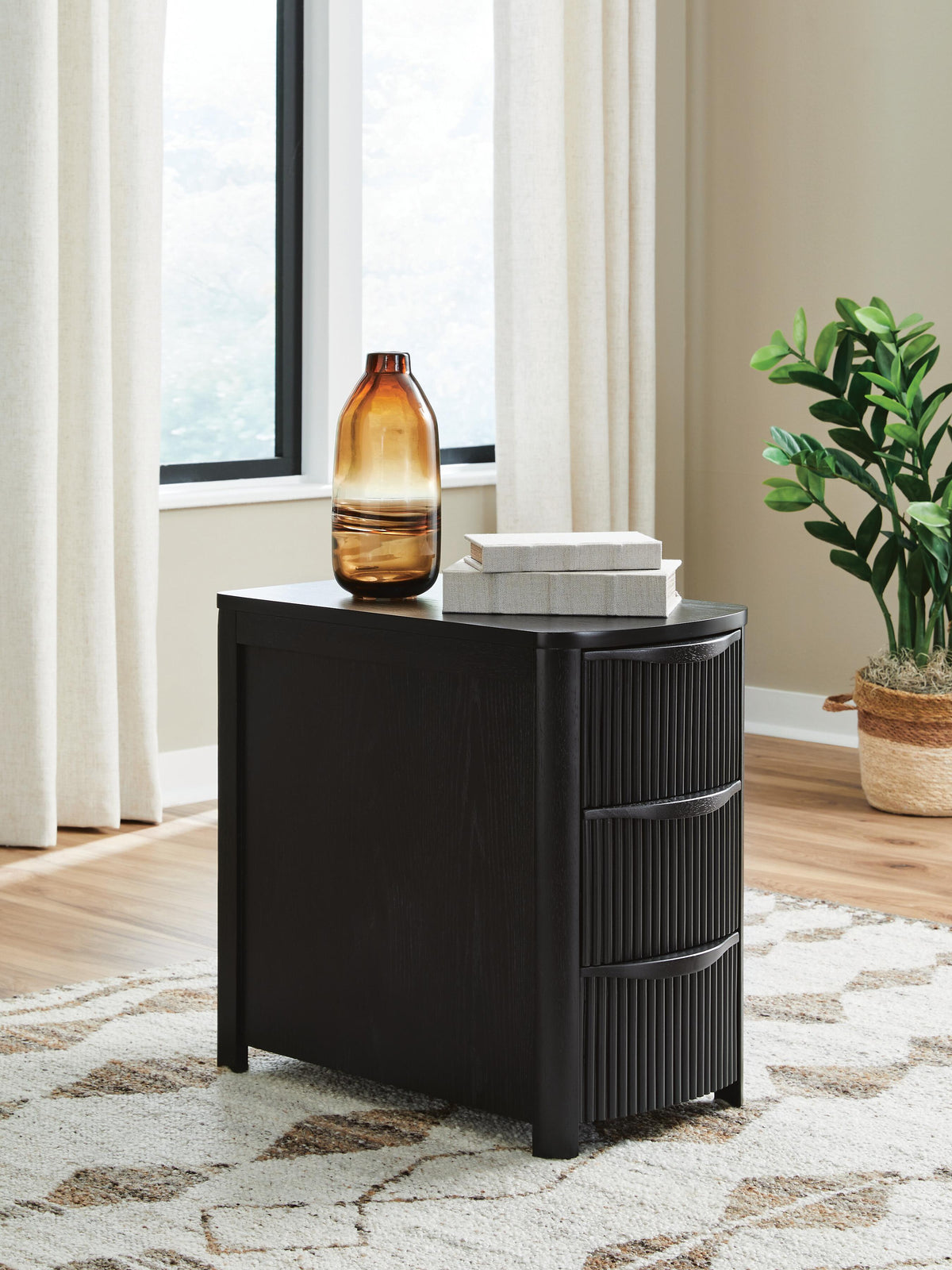 Camdill Chairside End Table in Black, lifestyle view