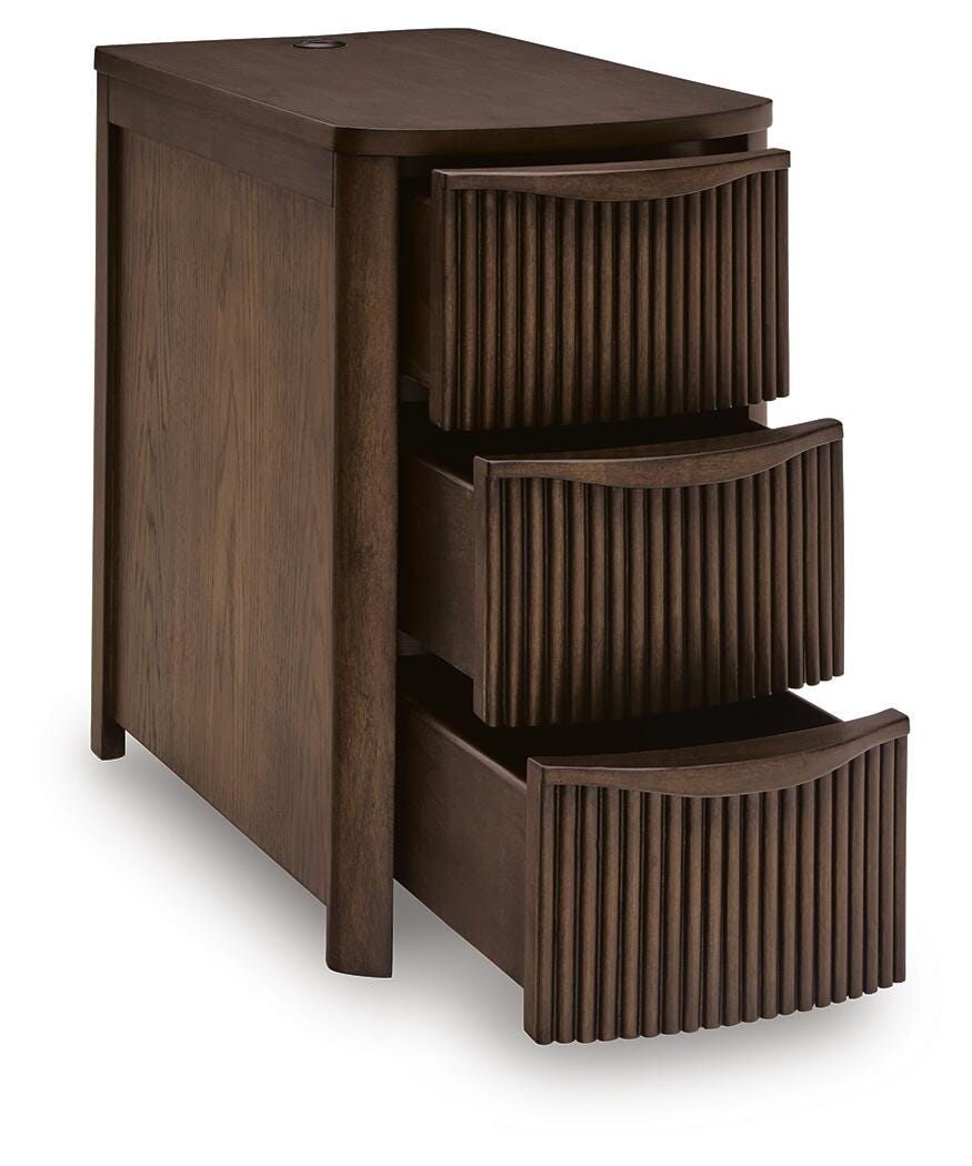 Camdill Chairside End Table in Dark Brown, open view