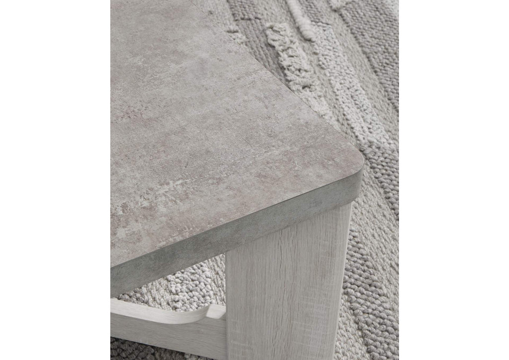 Garnilly Table (Set of 3) detail