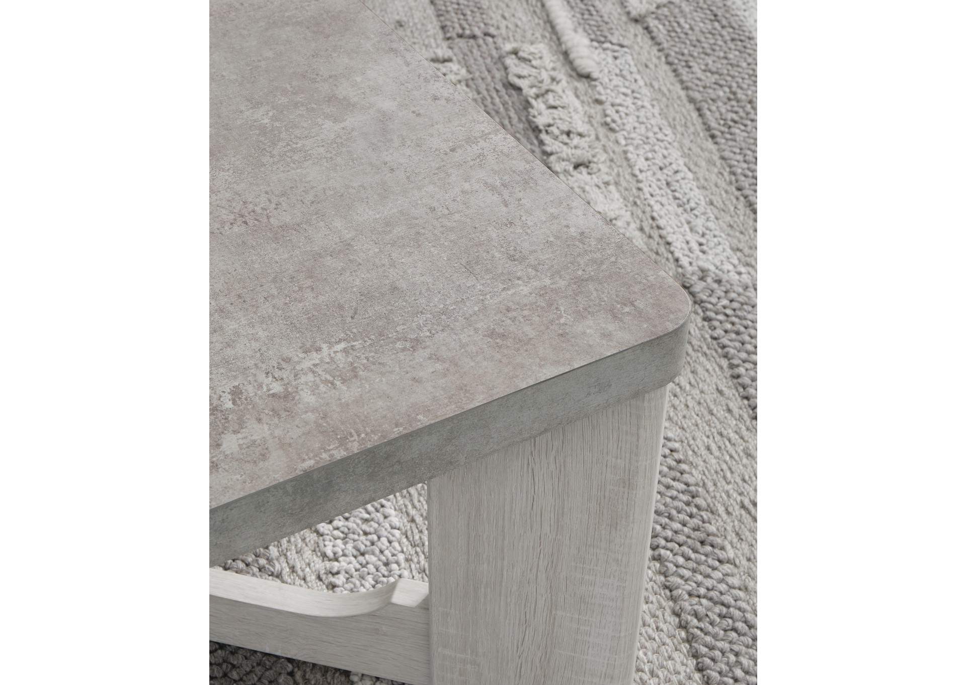 Garnilly Table (Set of 3) detail