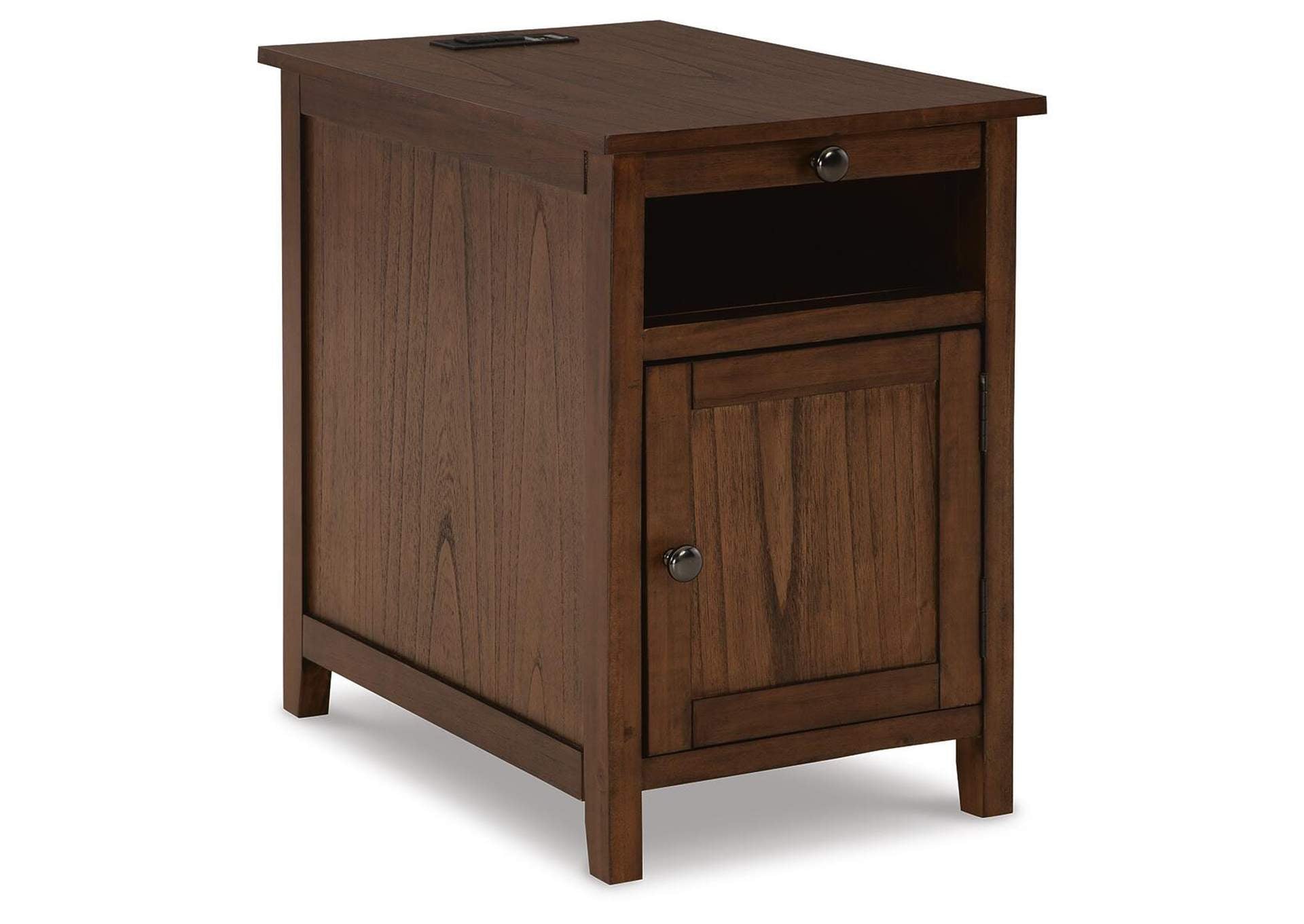 Treytown Chairside End Table angled view