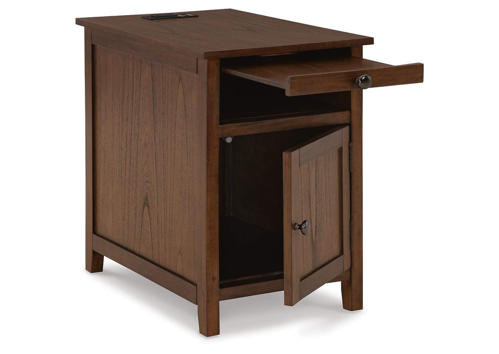 Treytown Chairside End Table angled view