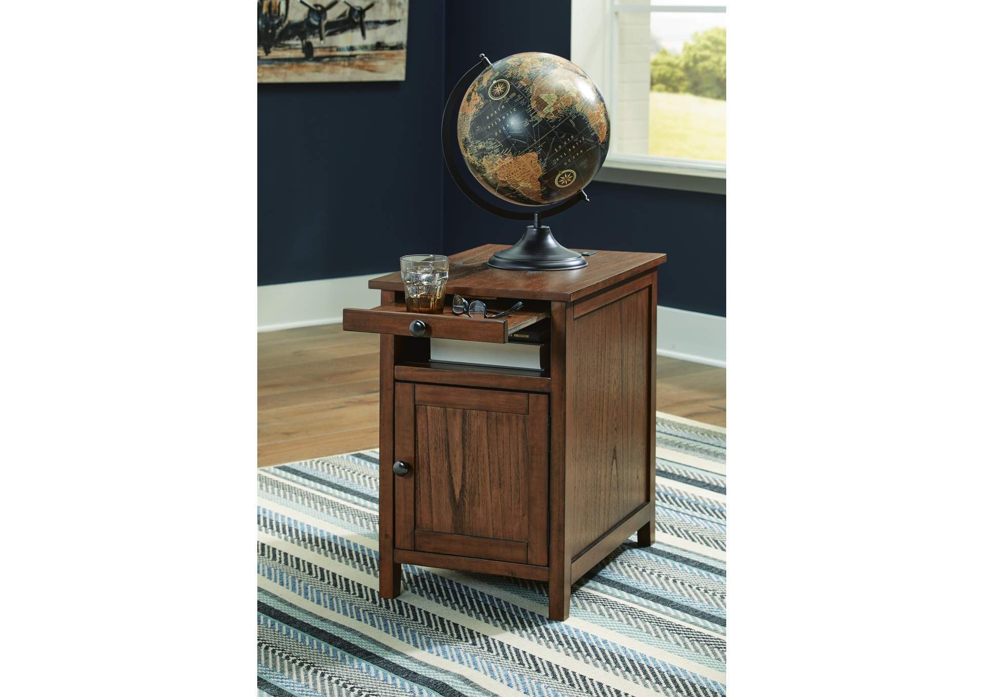 Treytown Chairside End Table