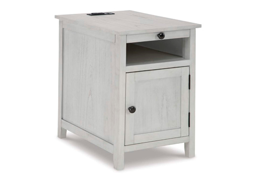 Treytown Chairside End Table angled view