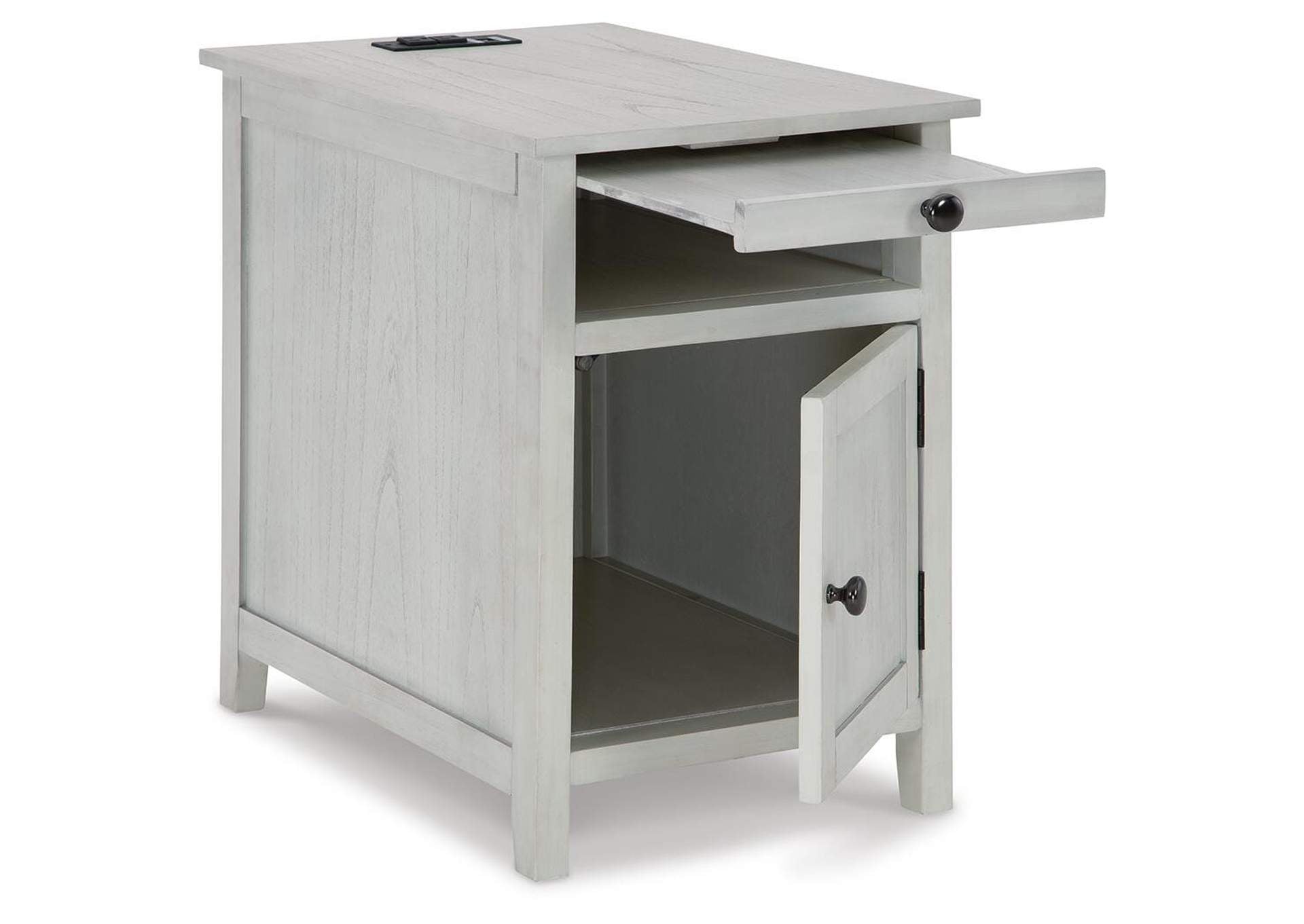 Treytown Chairside End Table angled view