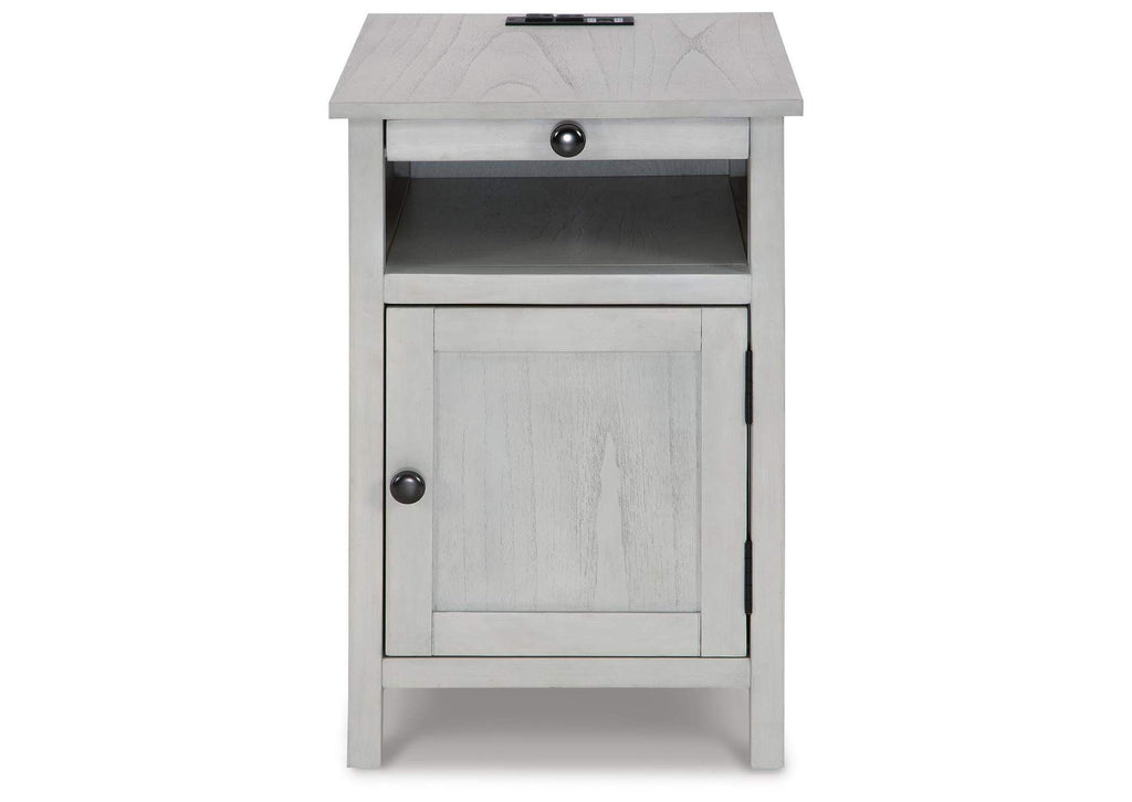 Treytown Chairside End Table