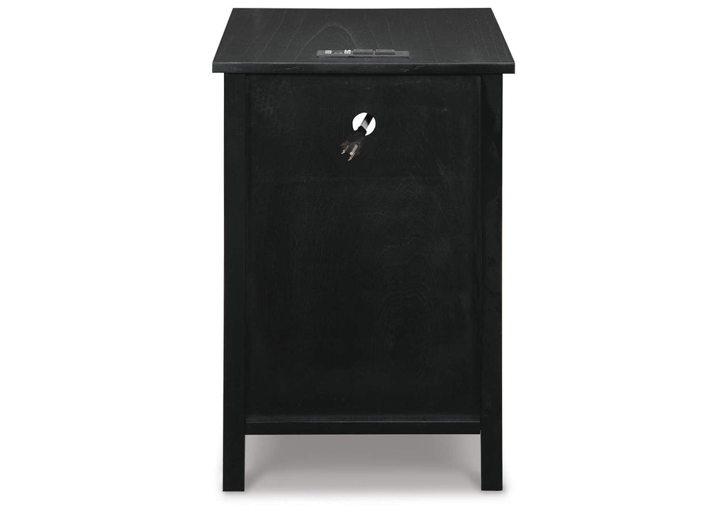 Treytown Chairside End Table