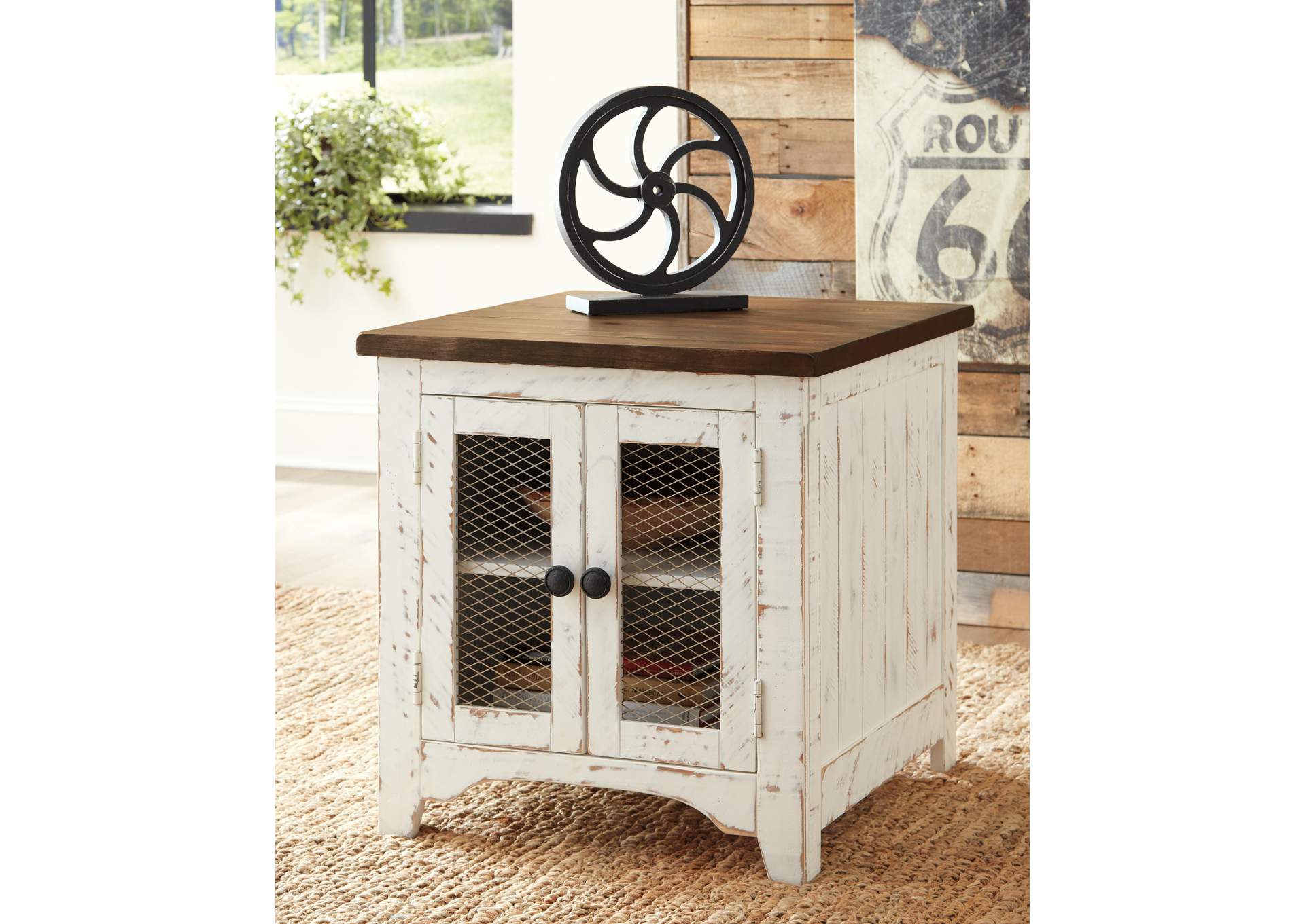 Wystfield Coffee Table with 2 End Tables