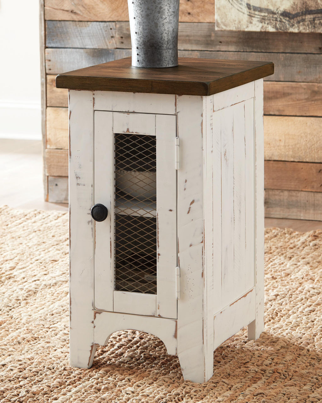 Wystfield Chairside End Table in White/Brown, lifestyle view