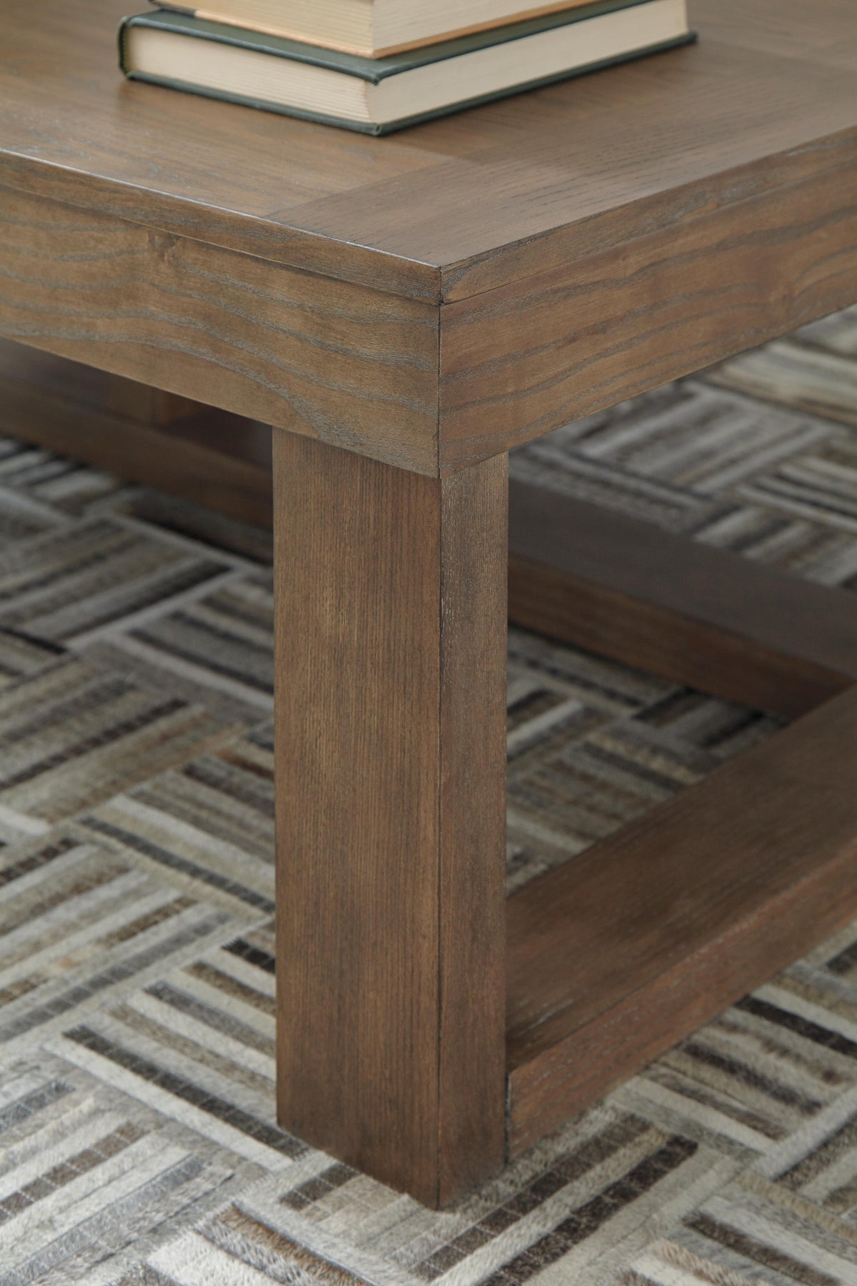 Cariton Coffee Table in Gray, detail view