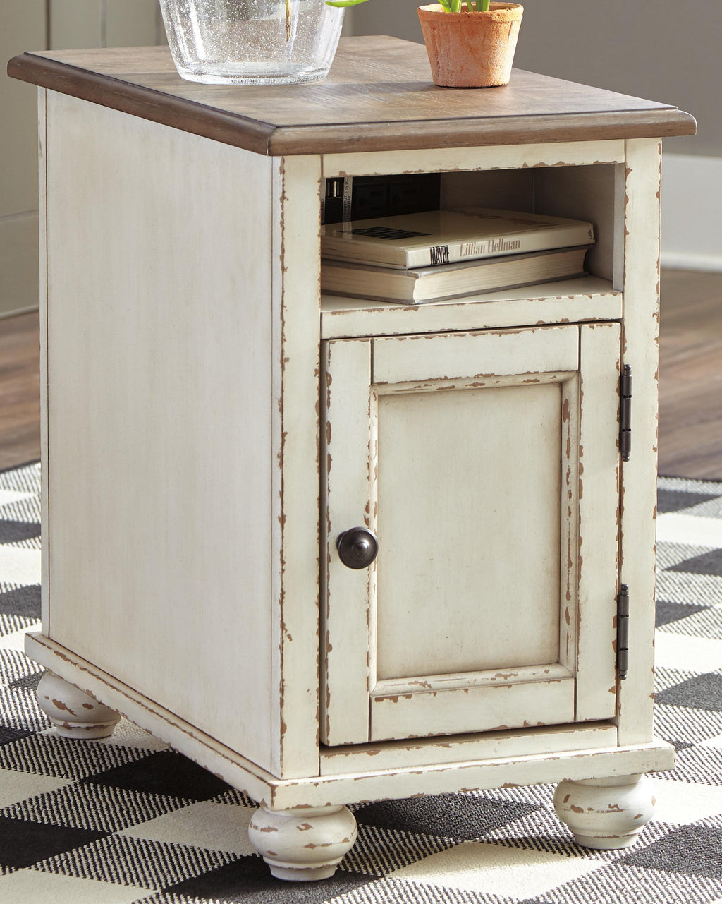 Realyn Chairside End Table in White/Brown, lifestyle view