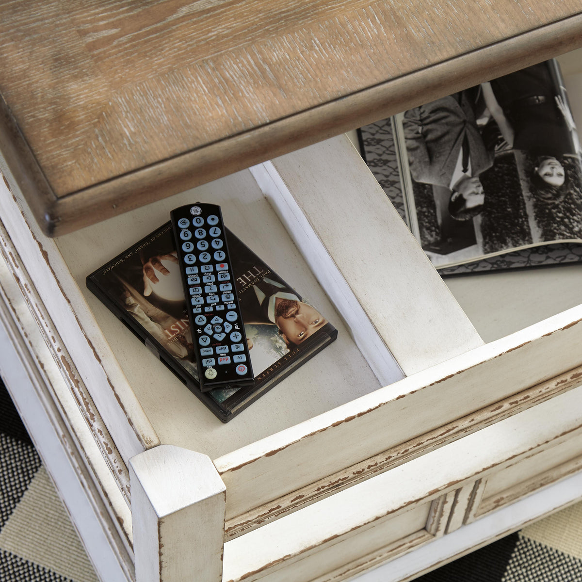 Realyn Coffee Table with Lift Top in White/Brown, detail view