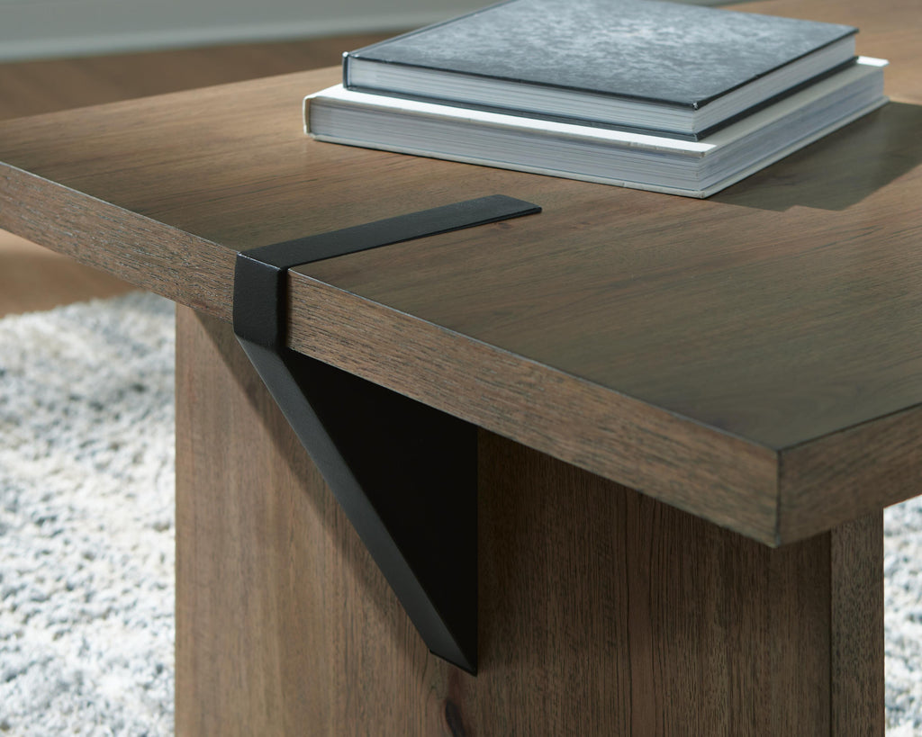 Kandinew Coffee Table in Light Brown, detail view