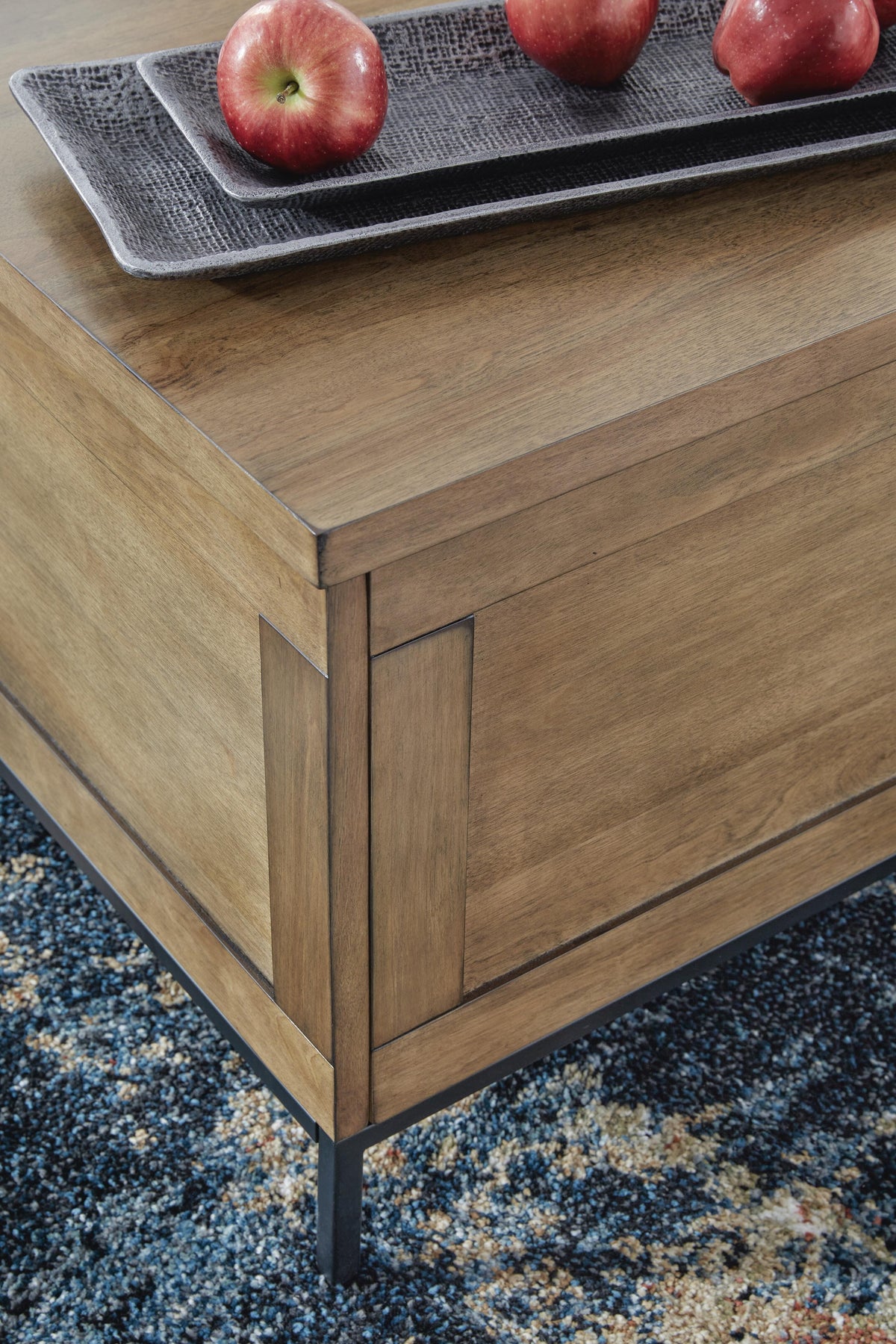 Torlanta Lift-Top Coffee Table in Brown, detail view