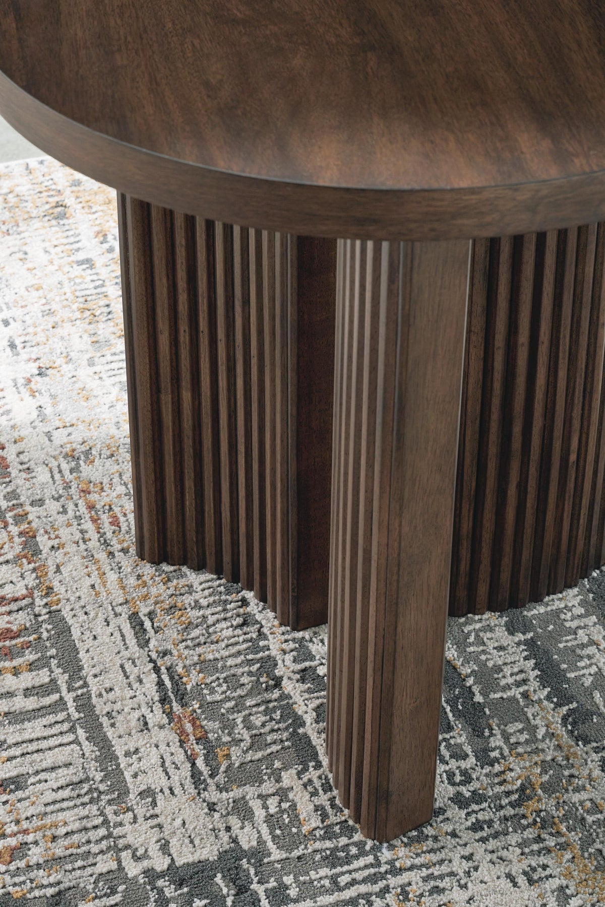 Korestone End Table in Dark Brown, detail view