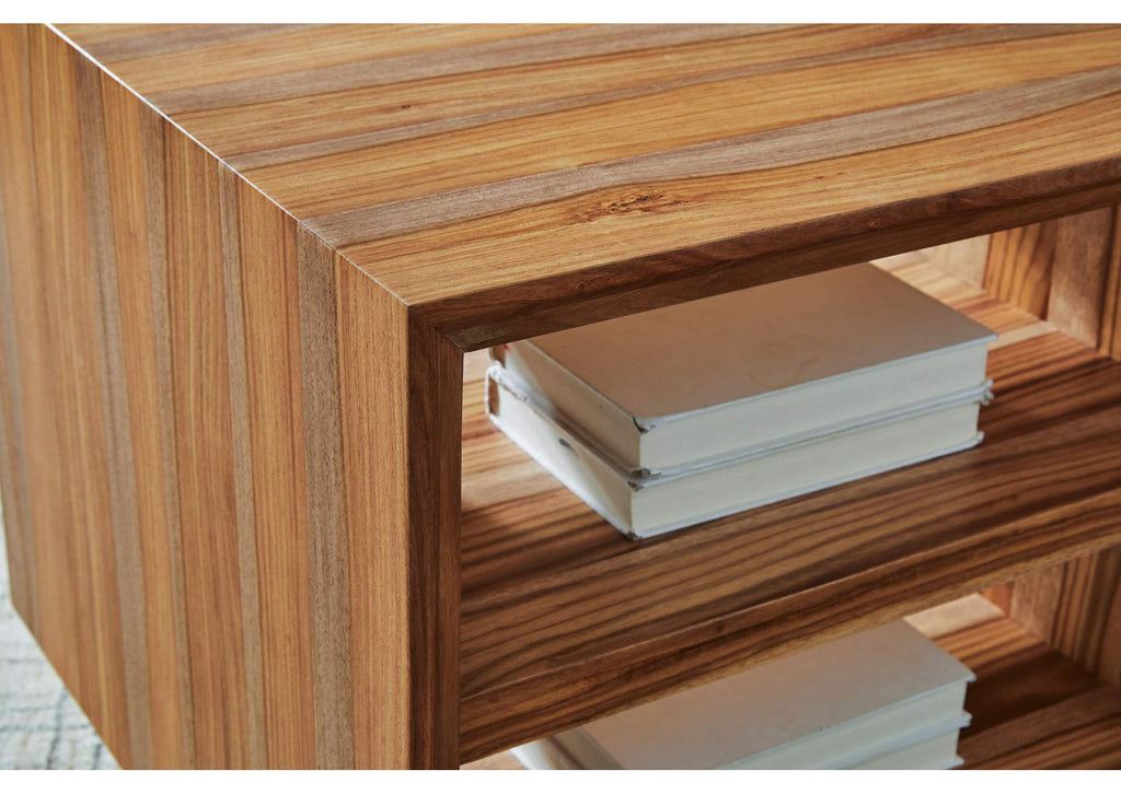 Dressonni Coffee Table with 1 End Table detail