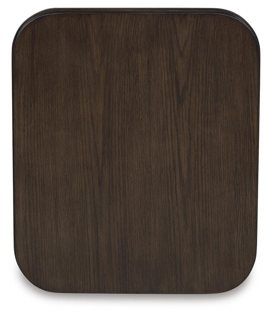 Carlibrie End Table in Warm Brown, top view