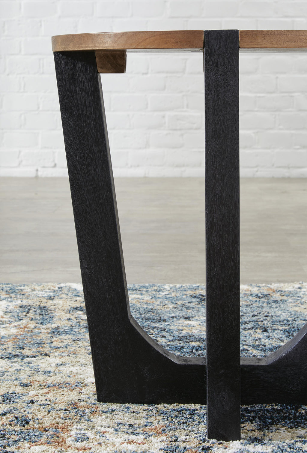 Hanneforth End Table in Brown/Black, detail view