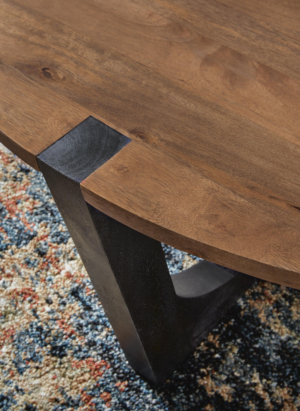 Hanneforth Coffee Table in Brown/Black, detail view