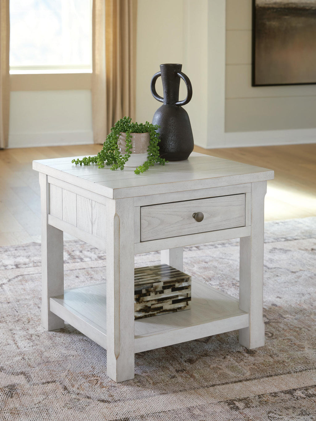 Robbinsdale End Table in Antique White, closed view