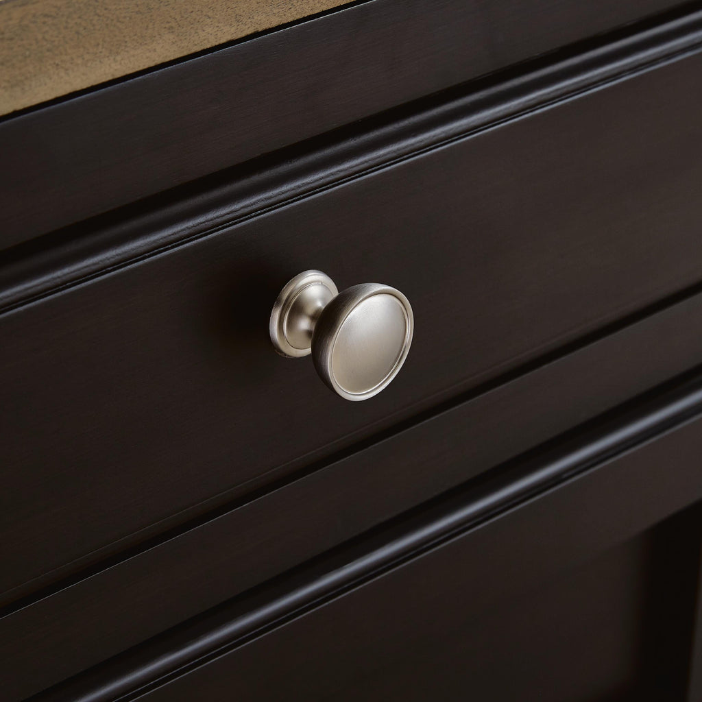 Drazmine Lift-Top Coffee Table in Brown, detail view