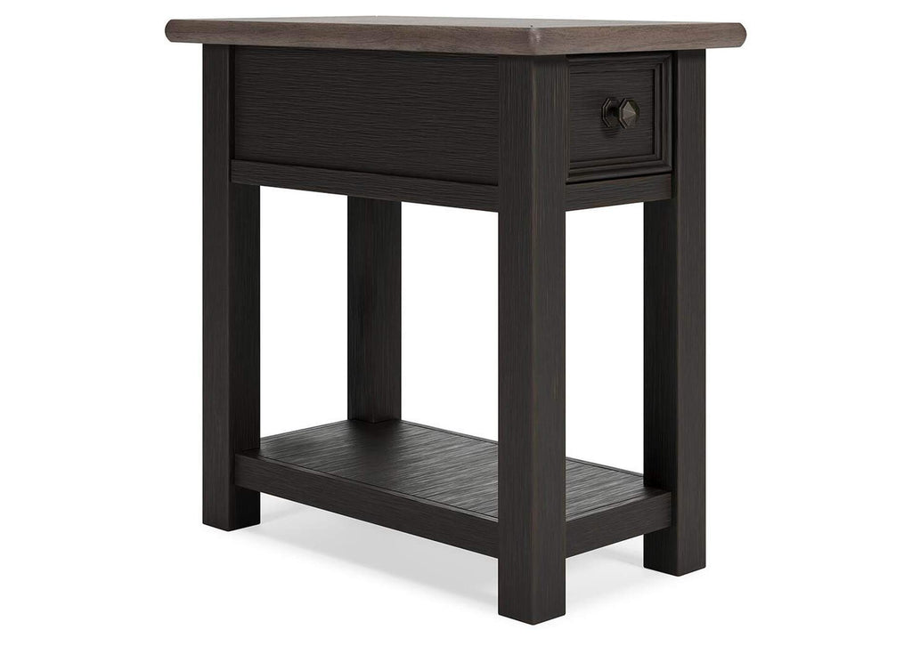 Tyler Creek 2 End Tables angled view