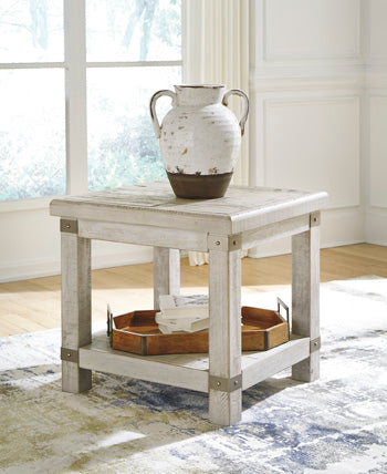 Carynhurst End Table in White Wash Gray