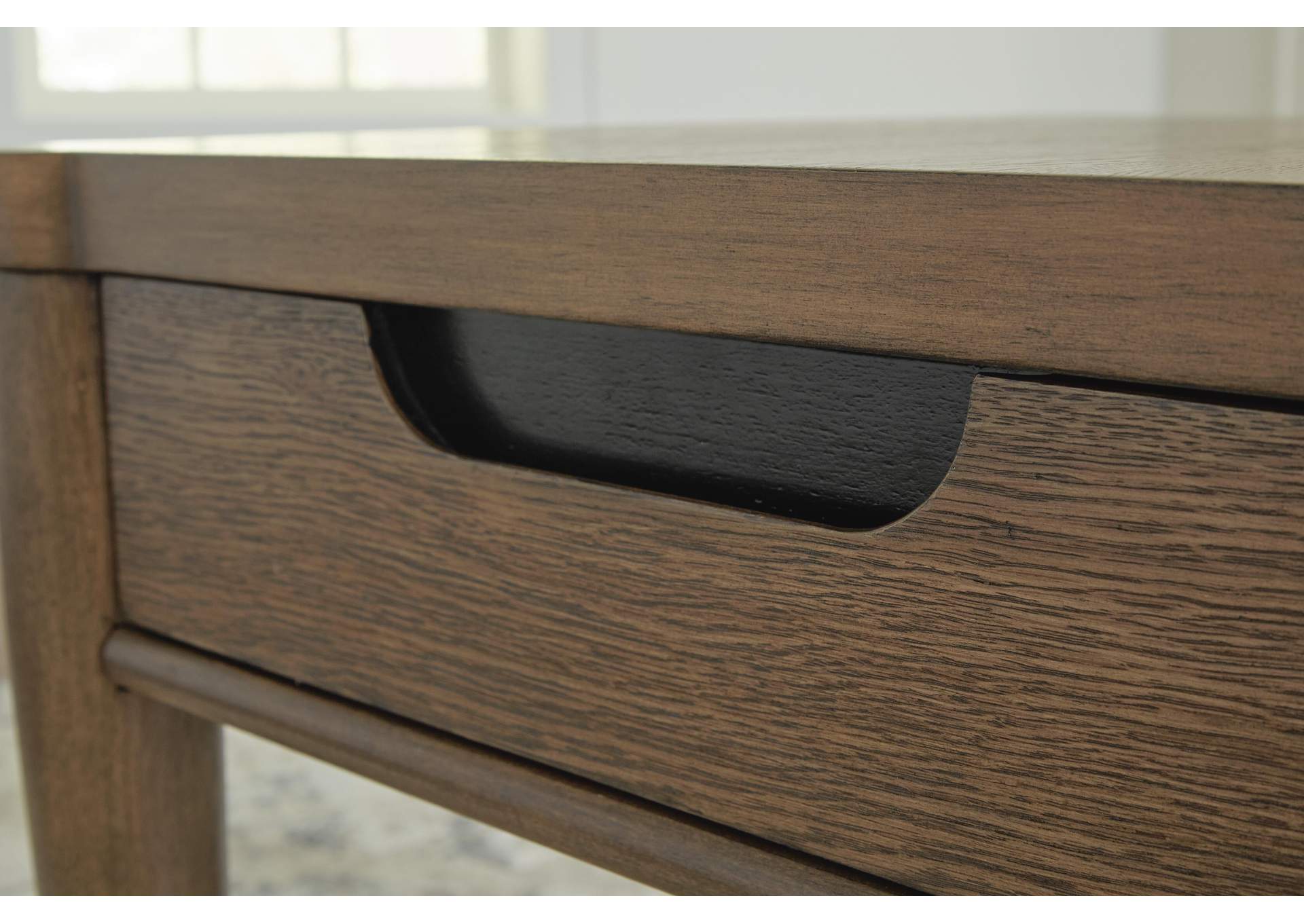 Roanhowe Coffee Table with 1 End Table detail