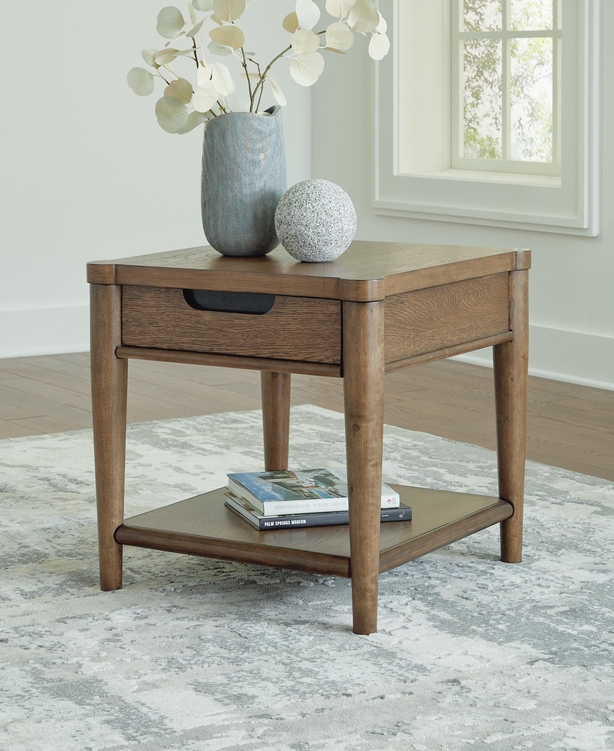 Roanhowe End Table in Brown, alternate view 3