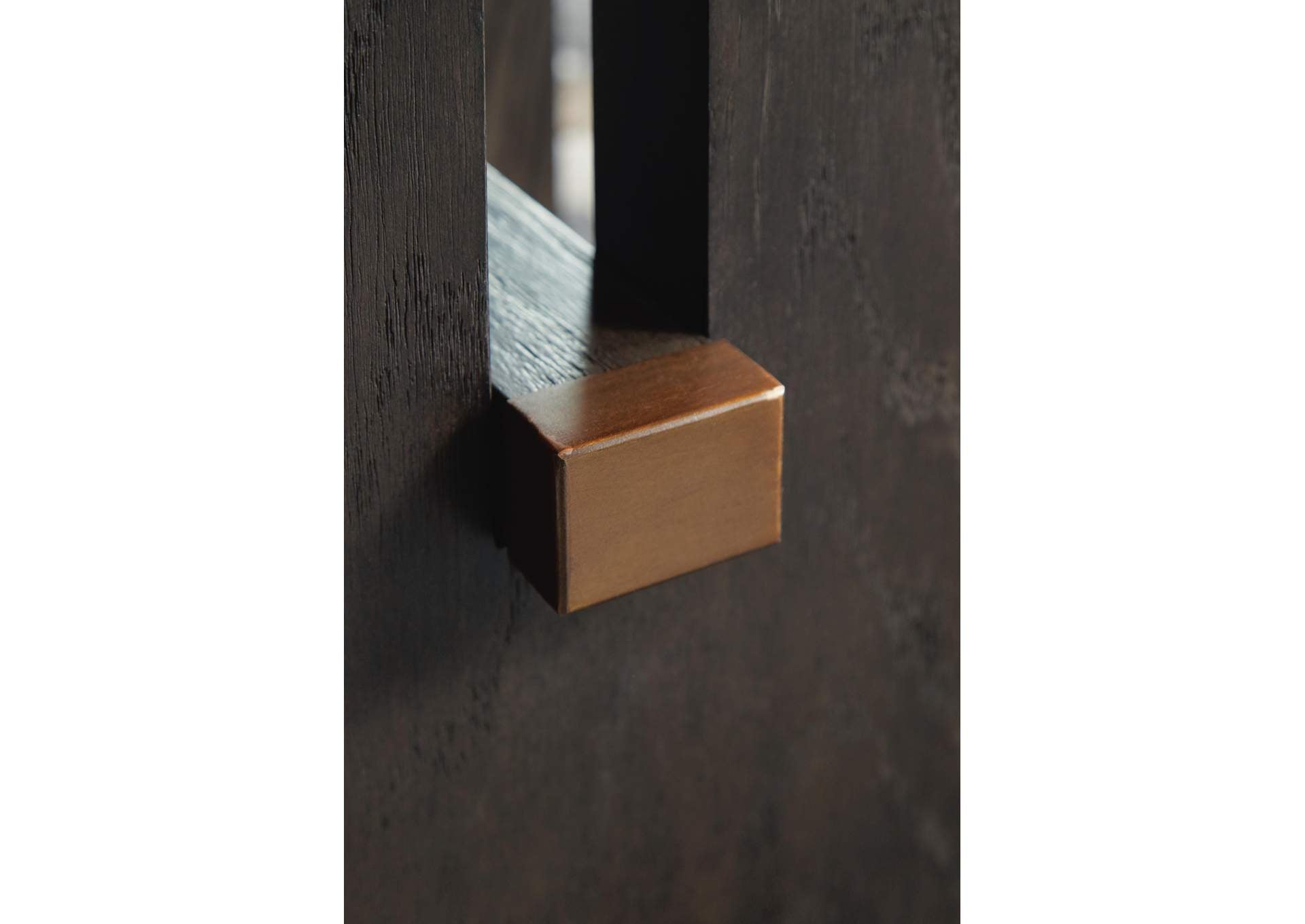 Burkhaus End Table detail