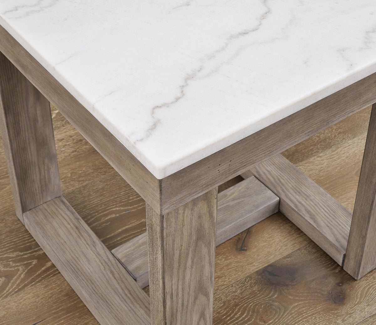 Loyaska End Table in Brown/Ivory, detail view