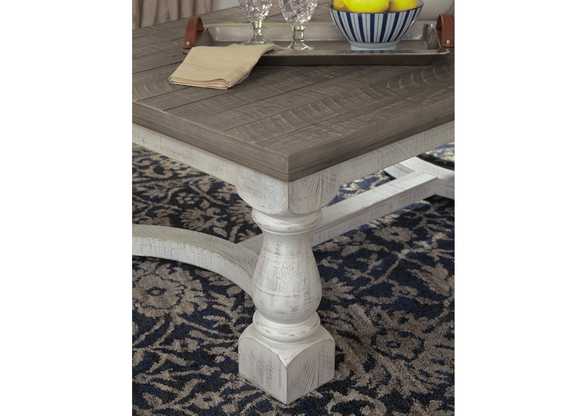 Havalance Coffee Table with 2 End Tables detail