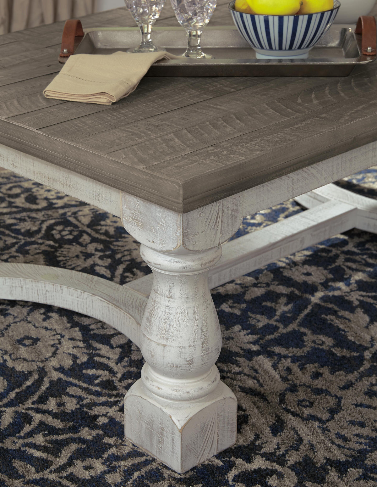 Havalance Coffee Table in Gray/White, detail view