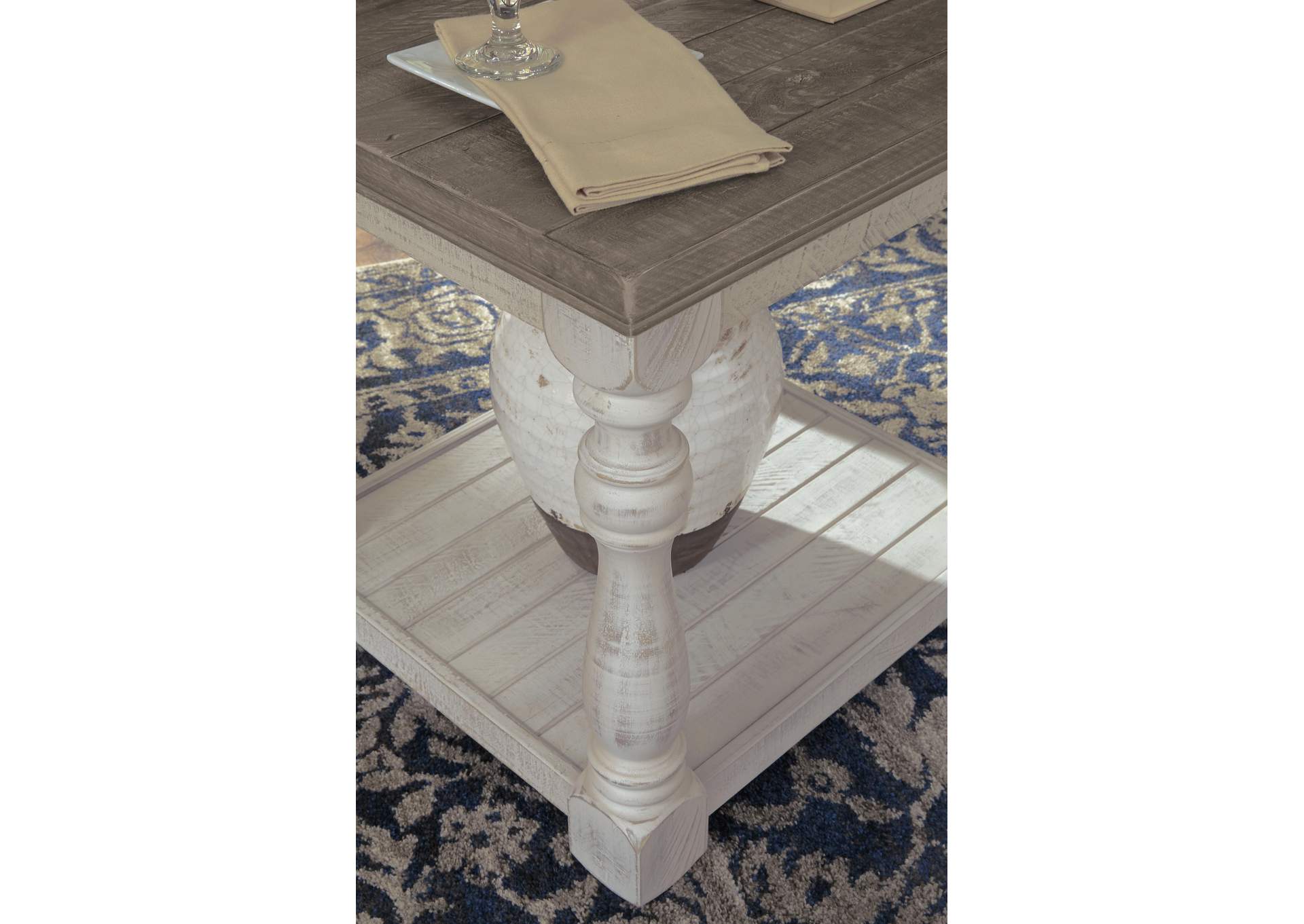 Havalance Coffee Table with 2 End Tables detail