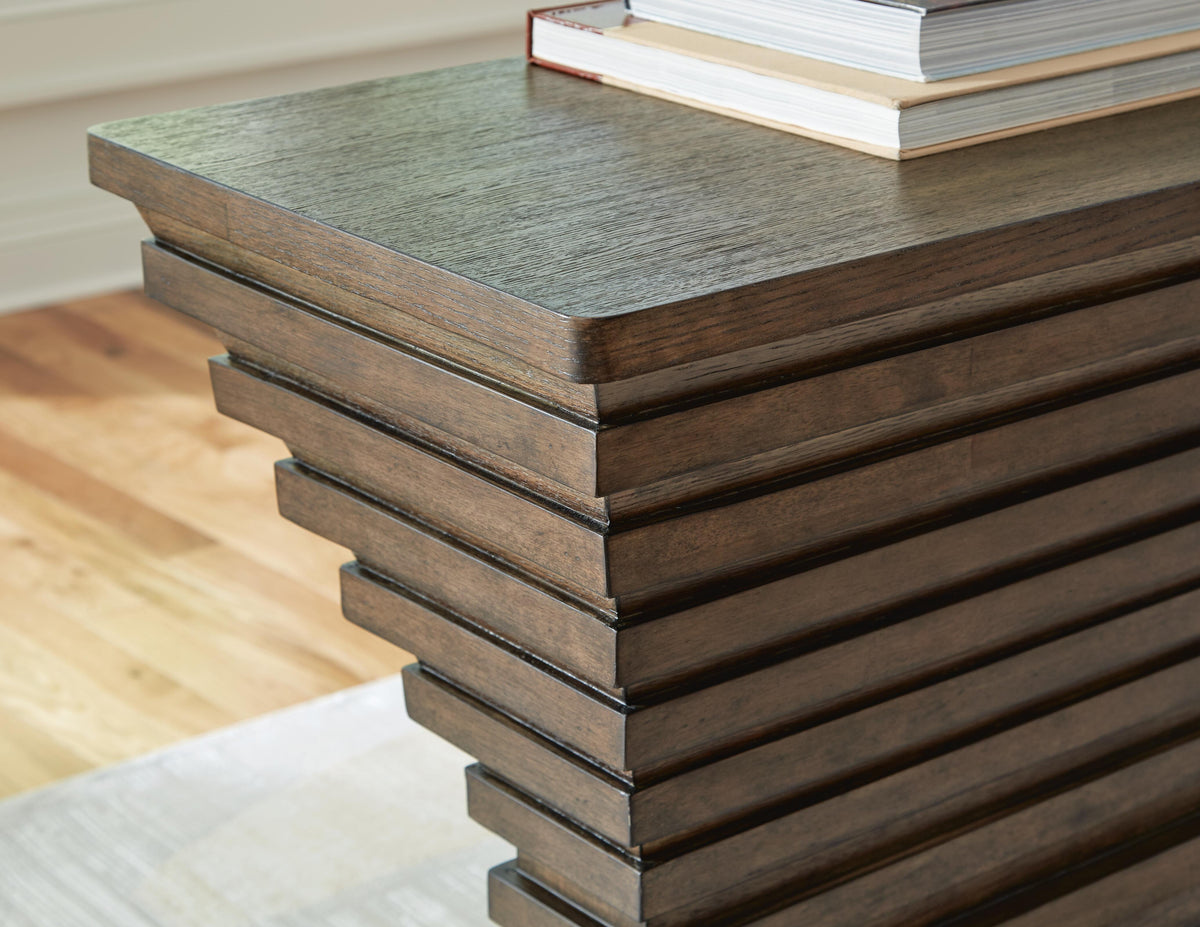 Hannodream Sofa Table in Warm Brown, detail view