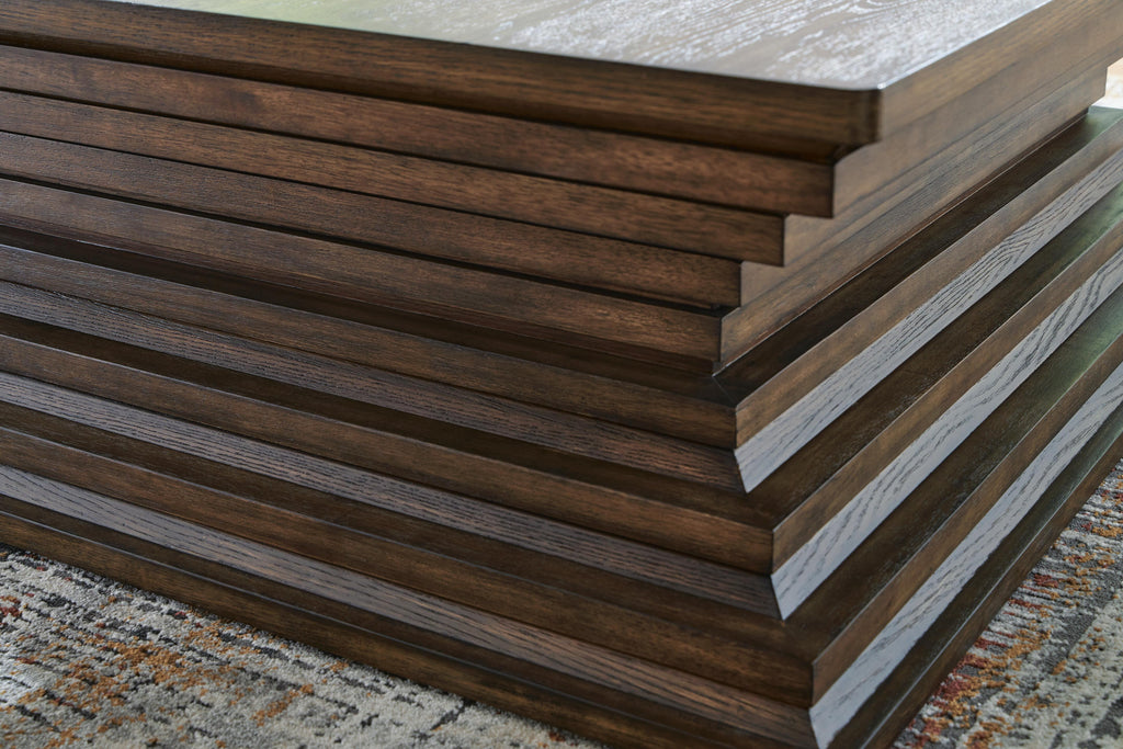Hannodream Coffee Table in Warm Brown, detail view