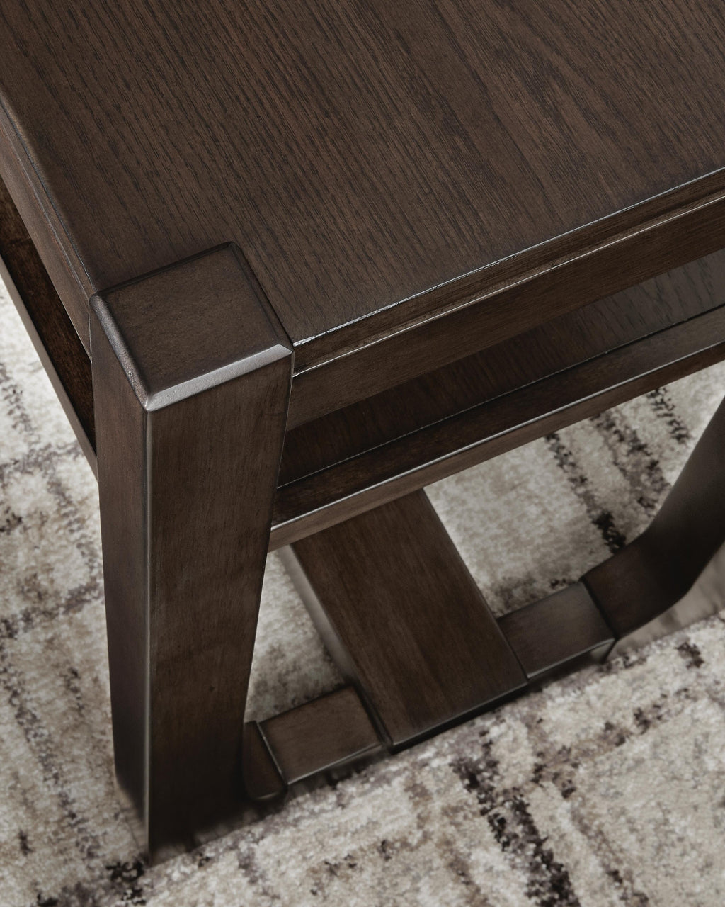 Breckington Sofa Table in Dark Brown, detail view