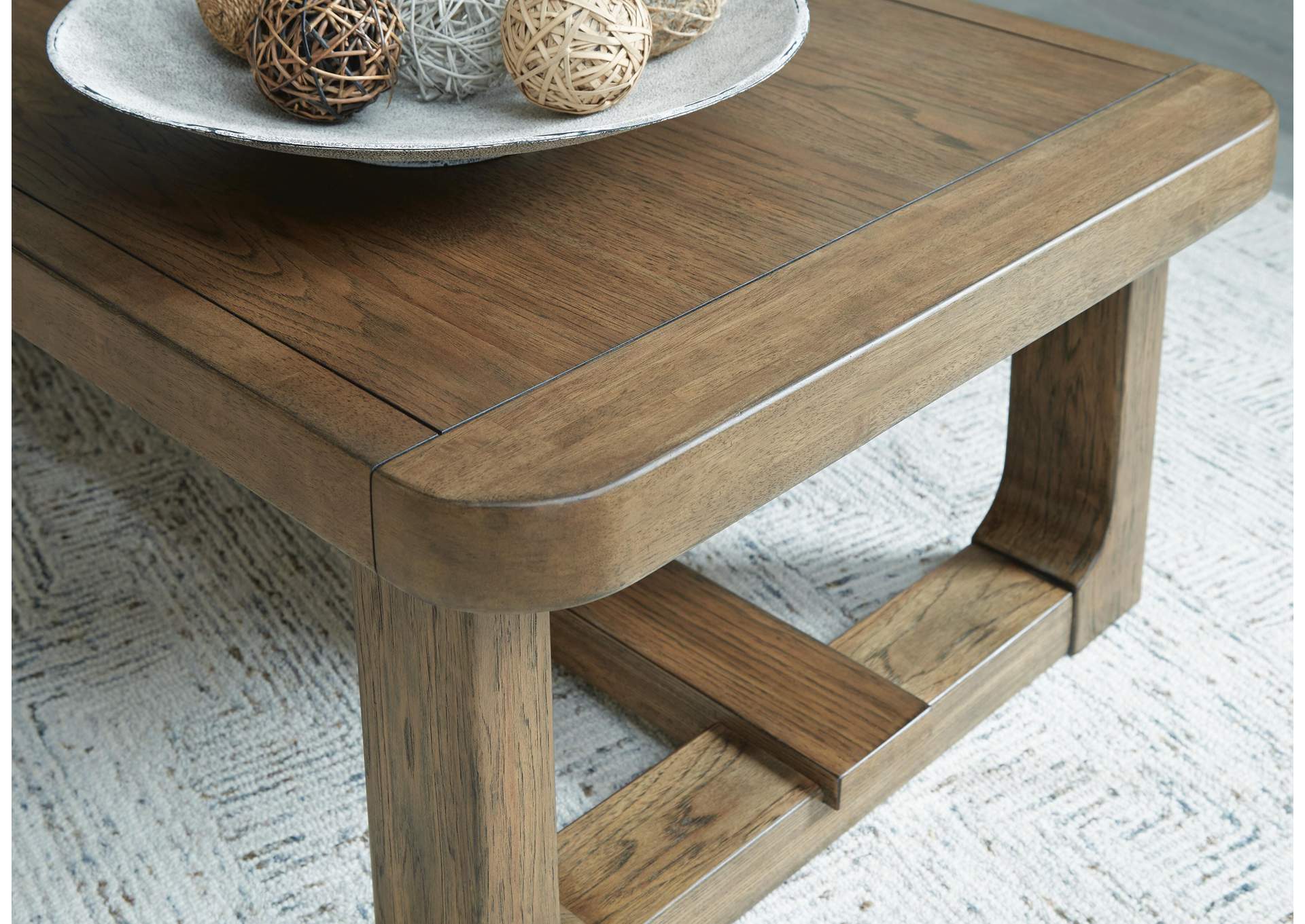 Cabalynn Coffee Table with 1 End Table detail