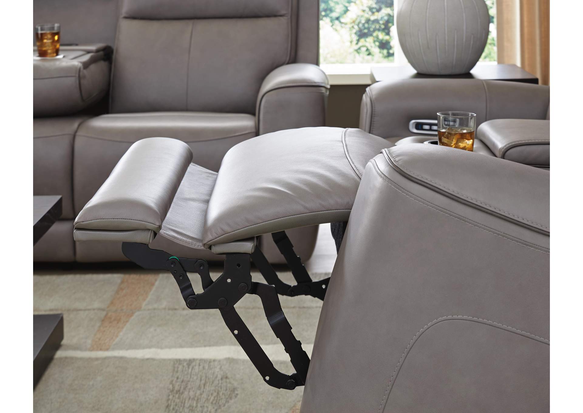 5Z-Comfort Power Reclining Loveseat with Console