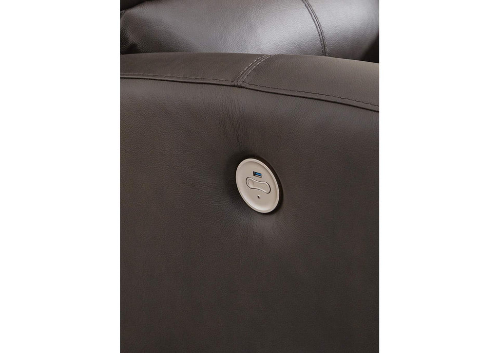 Boxmere Sofa and Loveseat detail