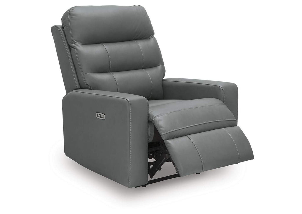 Pennacle Pier Power Recliner angled view