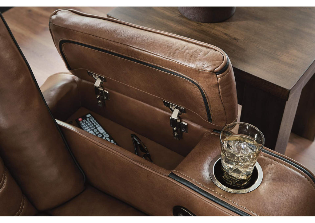 Metro Oasis Sofa and Loveseat detail