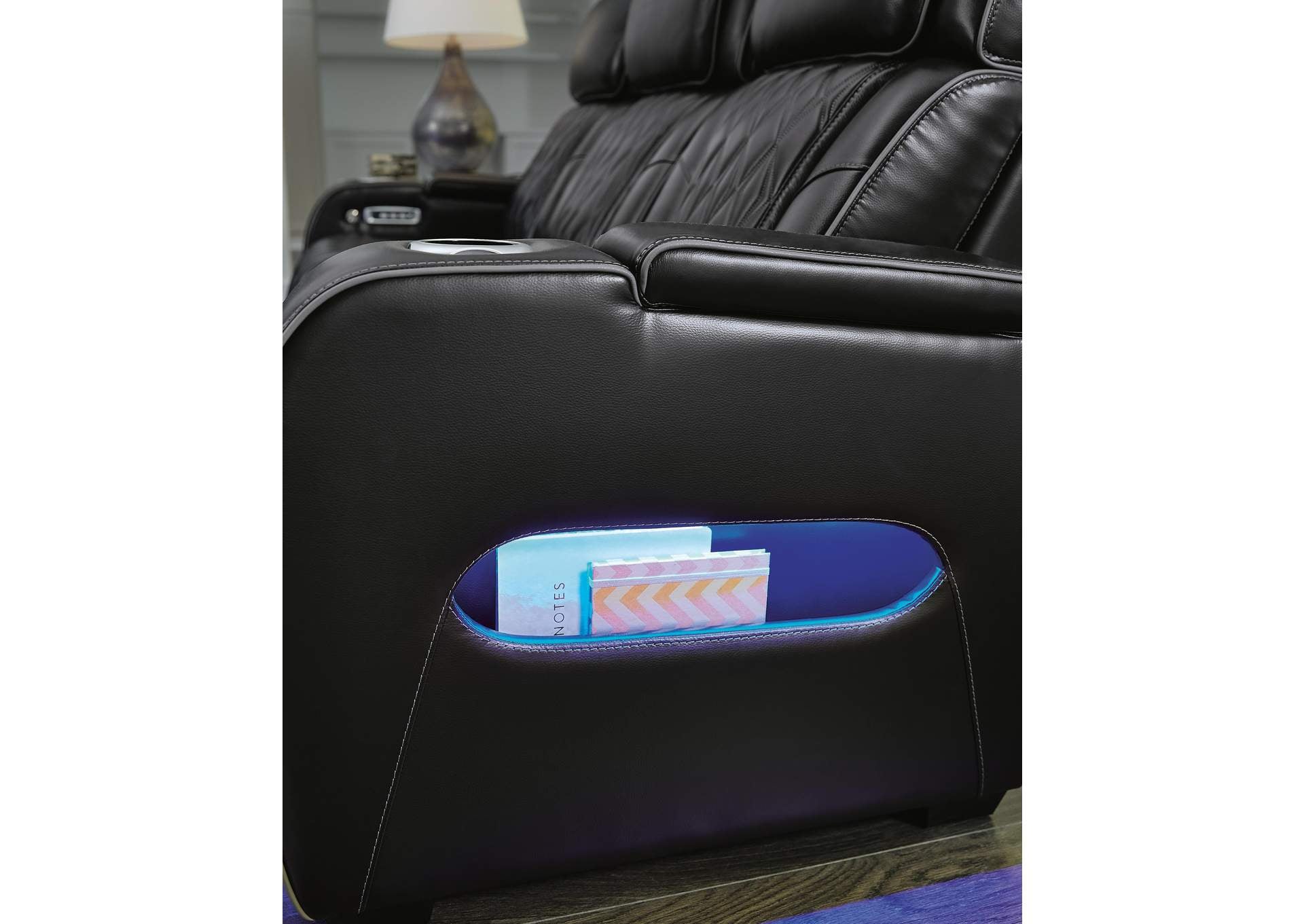 Boyington Power Reclining Loveseat with Console detail